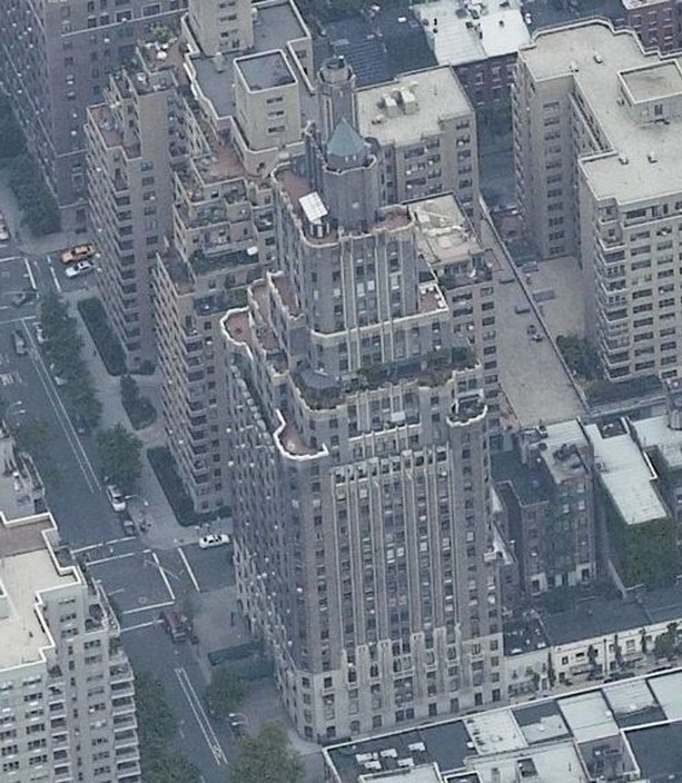 greenwich village: 5eme ave no 1 -a cote washington park